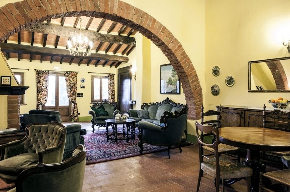 Al Giardino Degli Etruschi 2