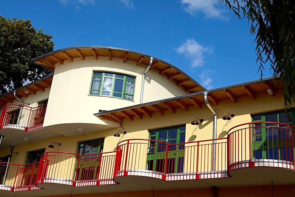 Seminar- und Gästehaus Flussbad Gartenstrasse 2