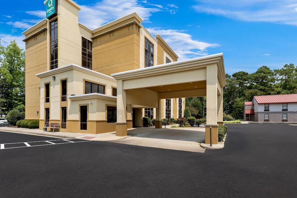 Quality Inn 1
