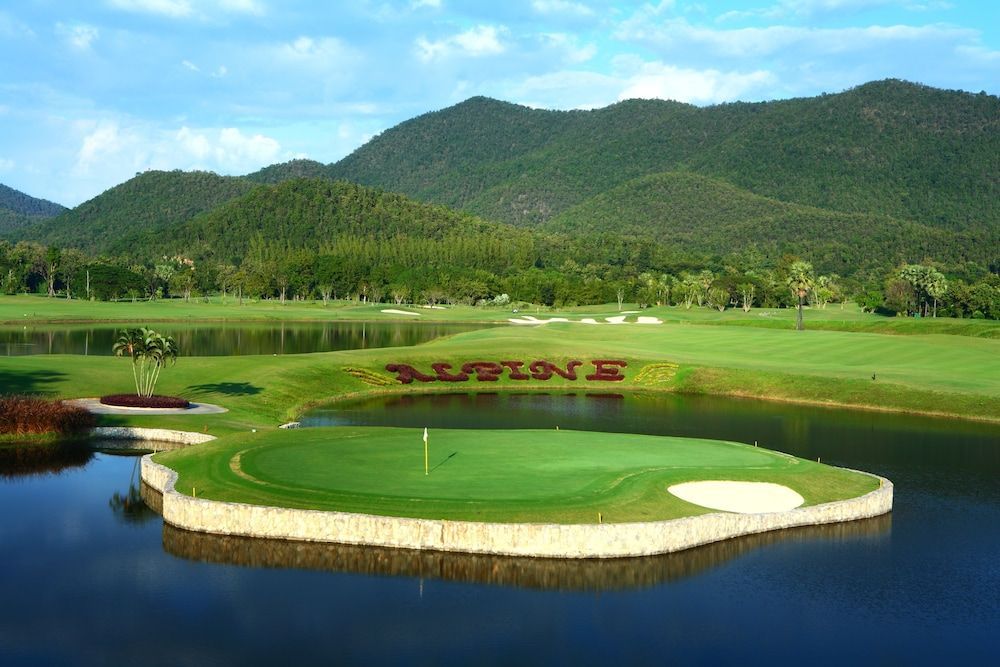Alpine Golf Resort Chiang Mai 1