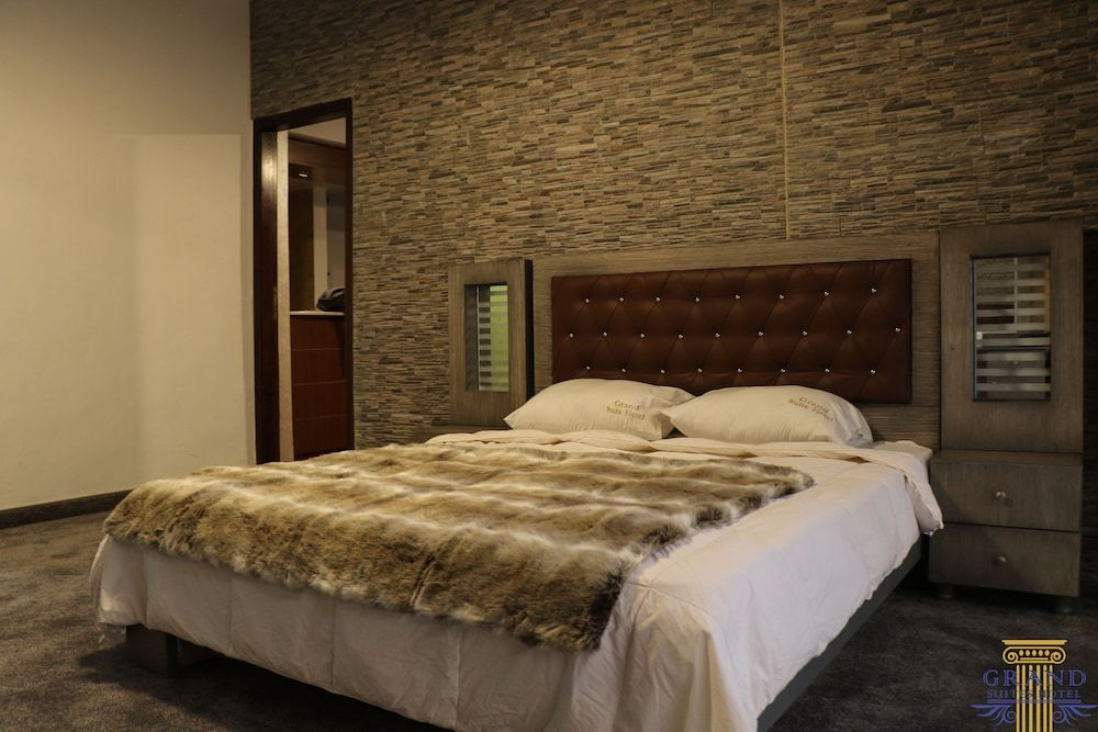 Grand Suites Hotel 1