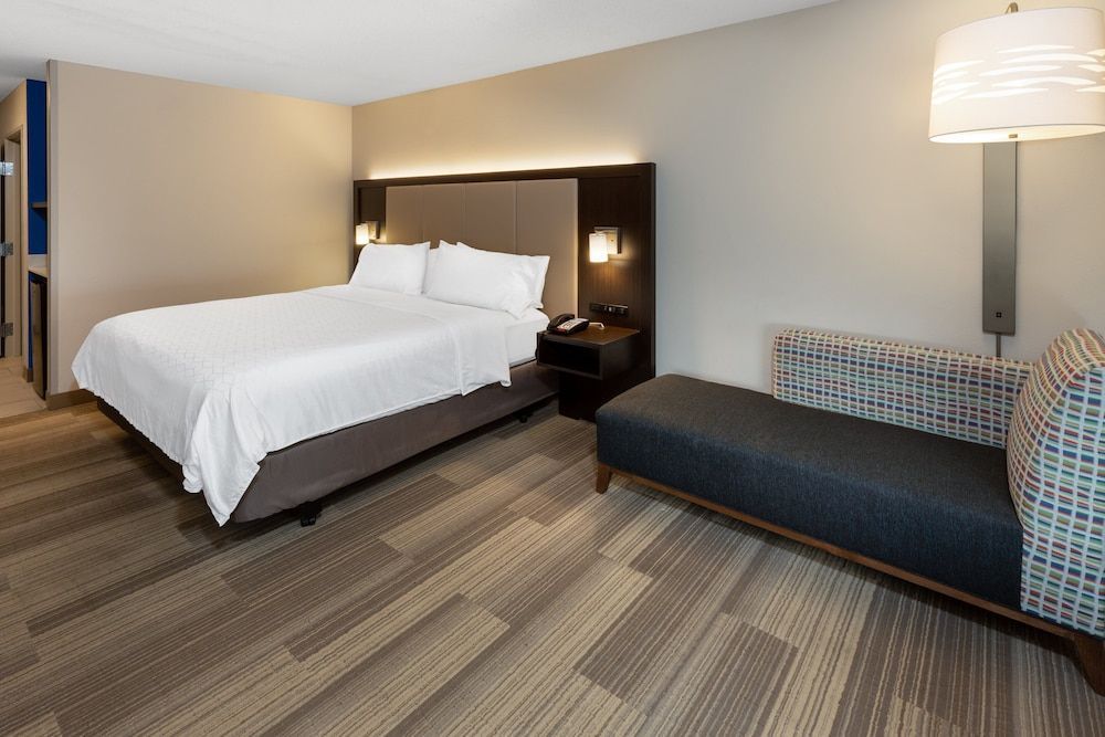 Holiday Inn Express MINDEN by IHG 2
