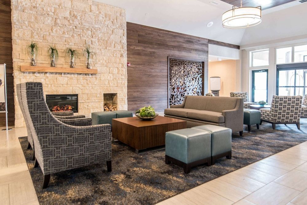 Wyndham Garden Westlake 1