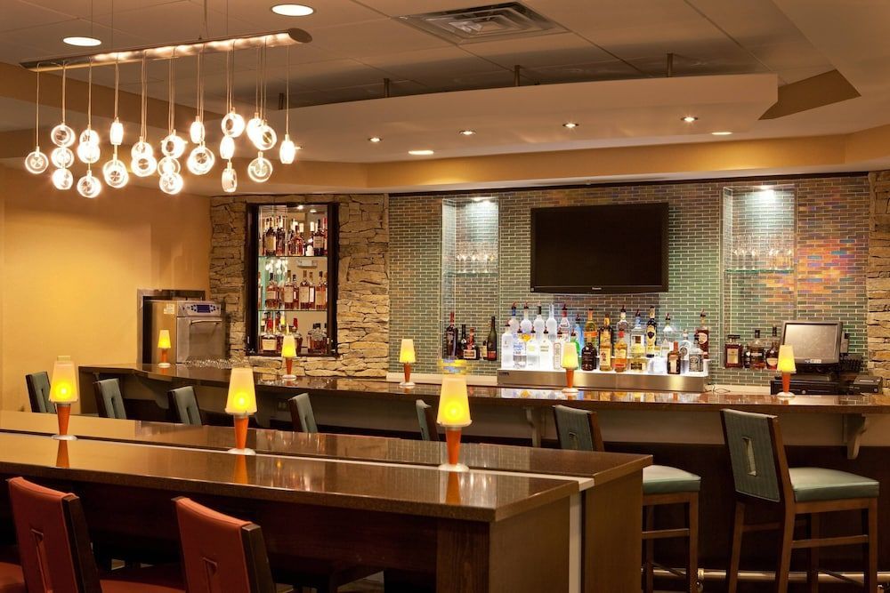 SpringHill Suites by Marriott Tarrytown Westchester County 2