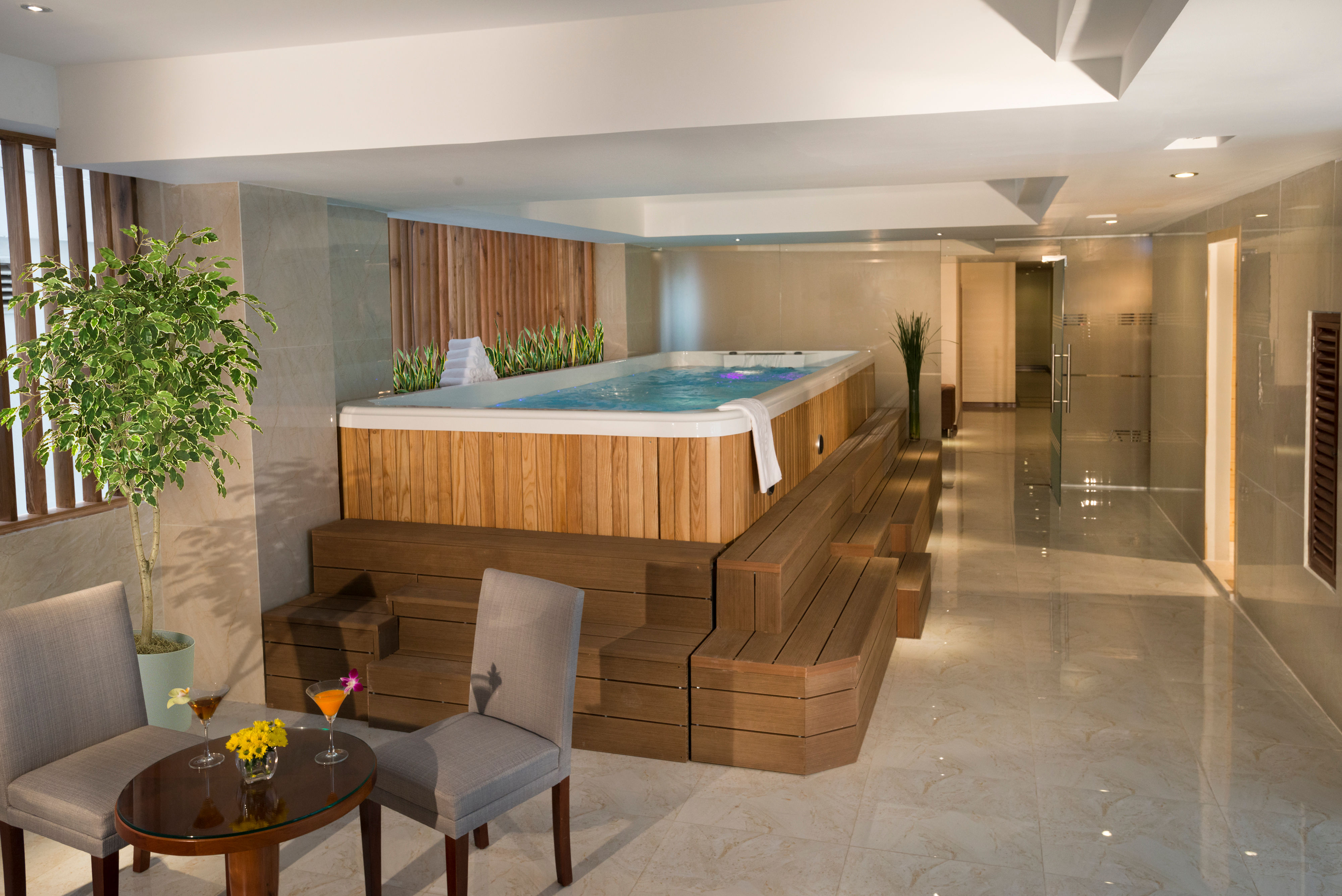 Aristo Saigon Hotel 1