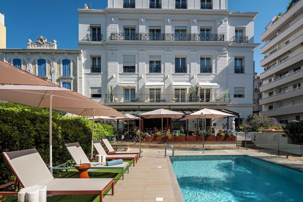 Hôtel Le Canberra 1