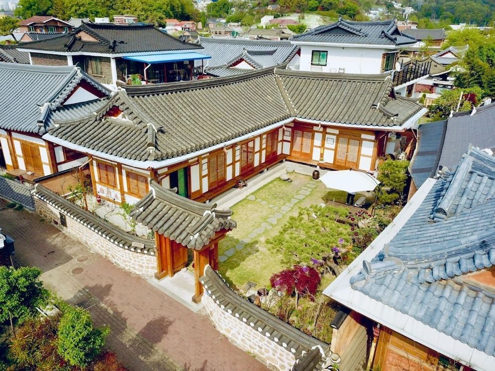 Hanok Hyeyum 1