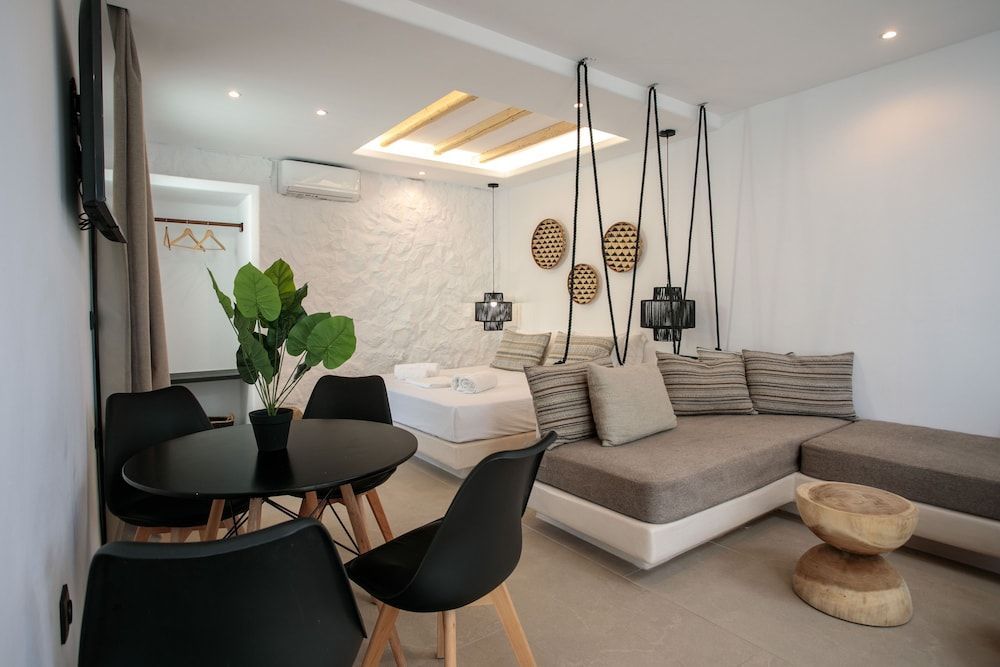 Naxos Green Village Hotel 2