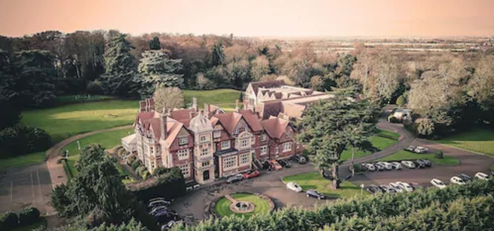 Pendley Manor 1