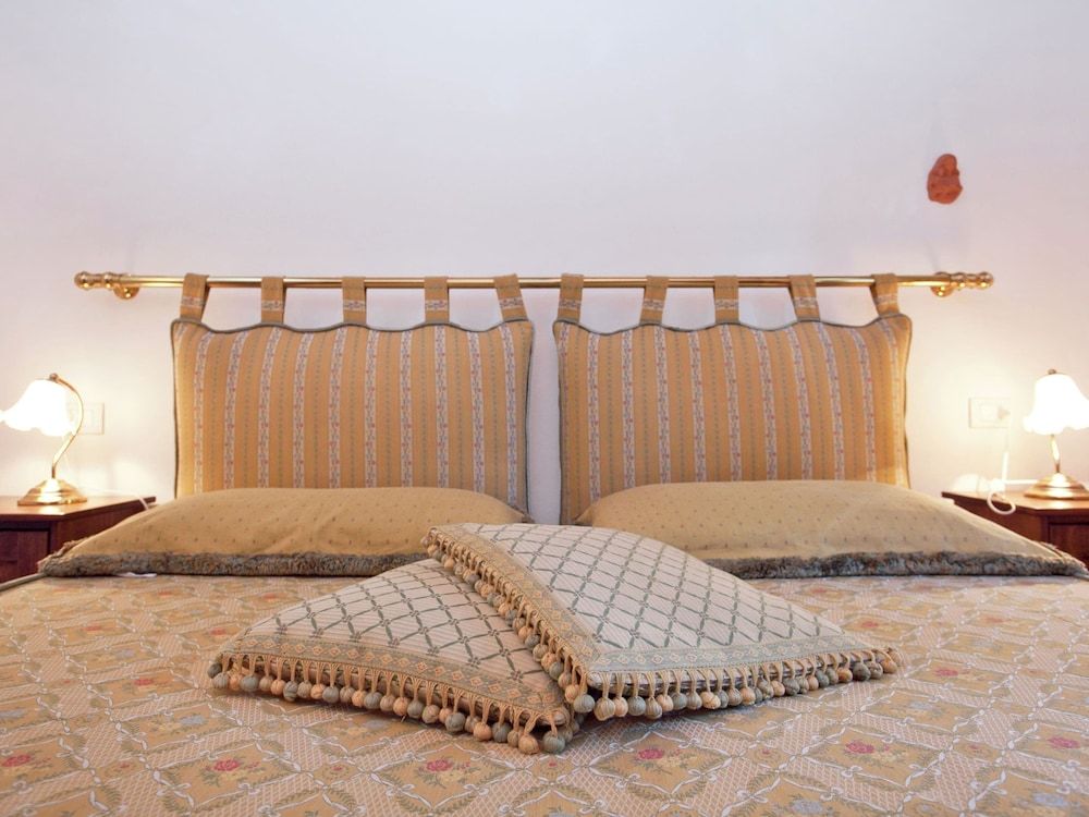 Tuscan Stay in Wine Country 2