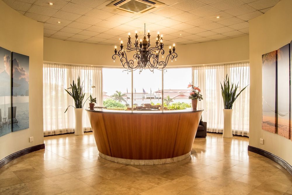 702 Oyster Rock - by Stay in Umhlanga 1