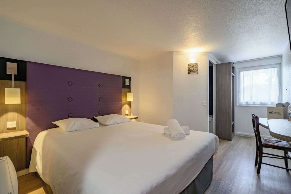 Brit Hotel Reims La Neuvillette 1