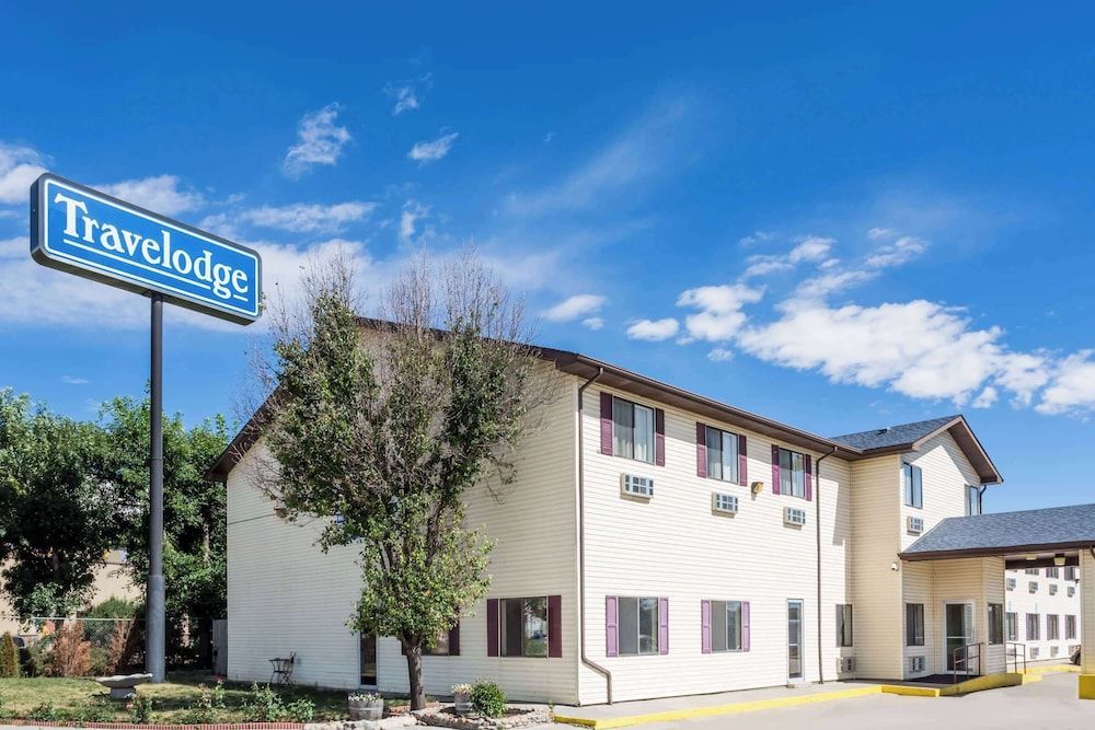 Travelodge by Wyndham Longmont 1