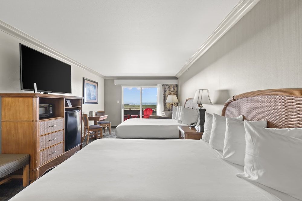 Surf and Sand Lodge 2