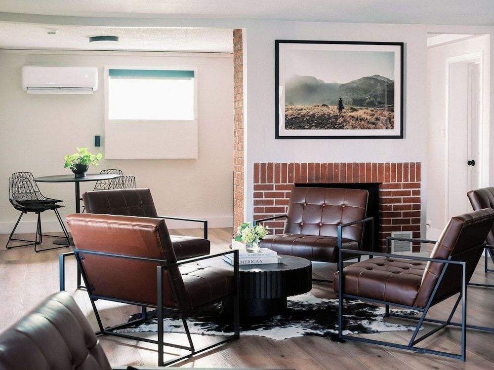 Western Lodge 2