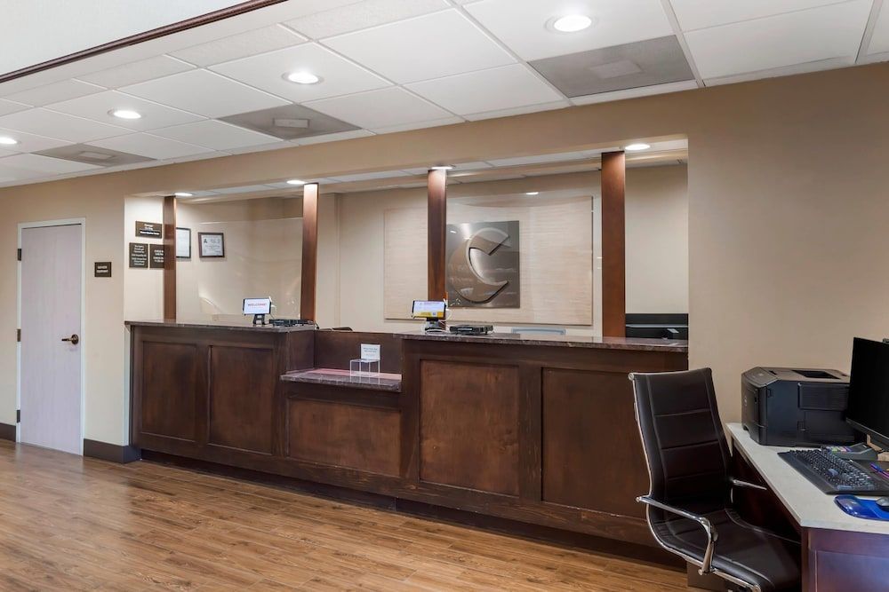Comfort Suites Raleigh Walnut Creek 2