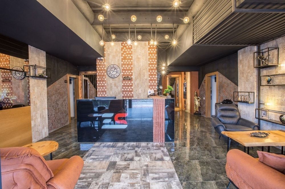 Elanis Suites 2