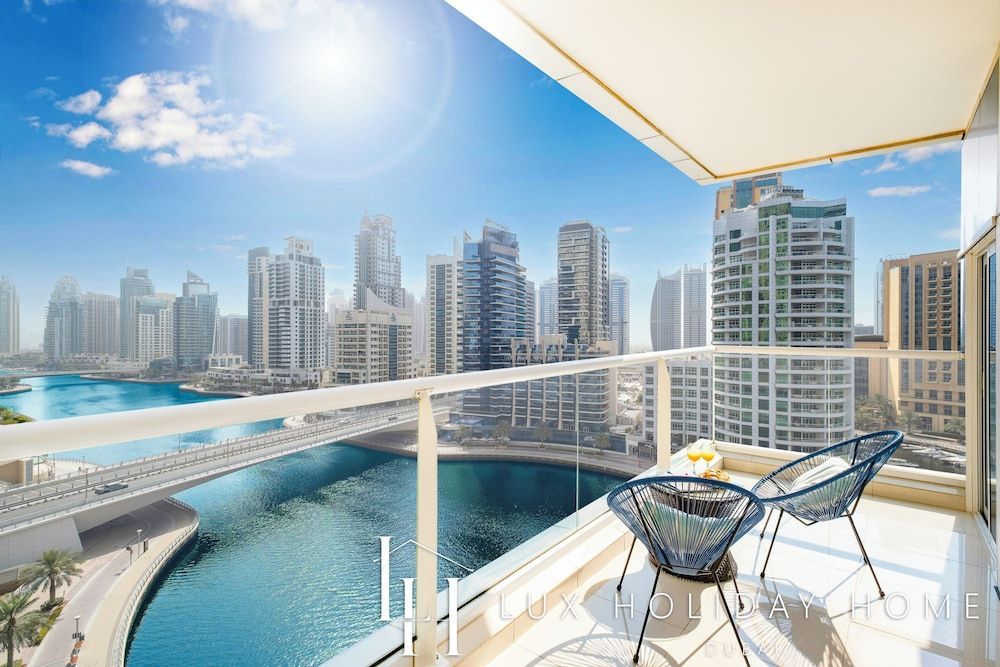 LUX The Continental Marina Suite 1