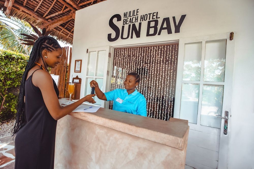 AHG Sun Bay Mlilile Beach Hotel 2