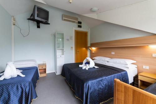 Hotel Mimosa 2