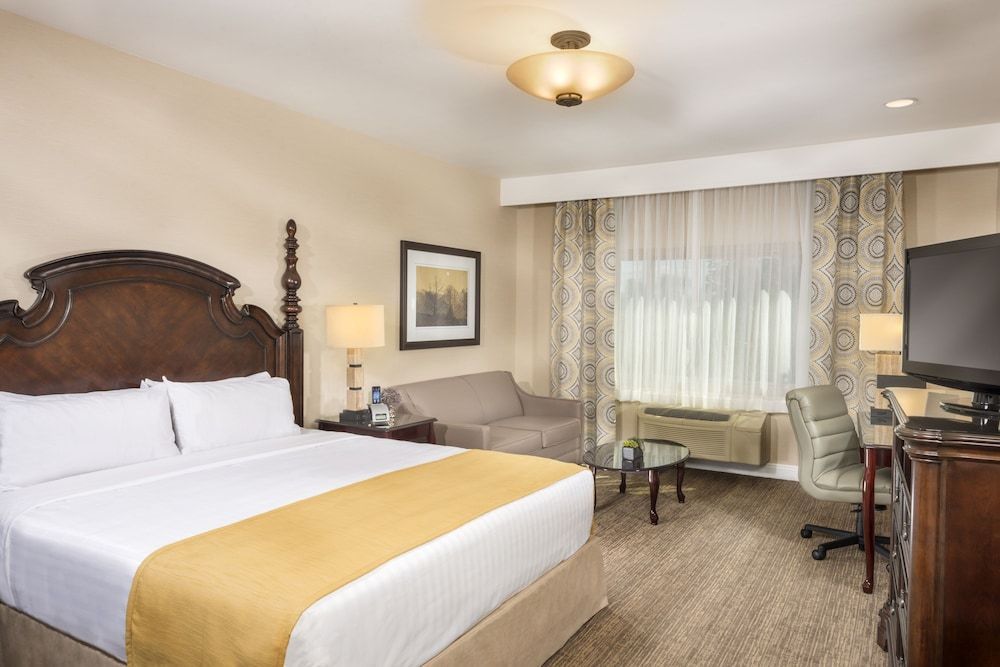 Ayres Suites Ontario at the Mills Mall - Rancho Cucamonga 1