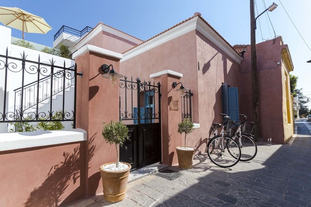 Blue Jasmine Suites 1