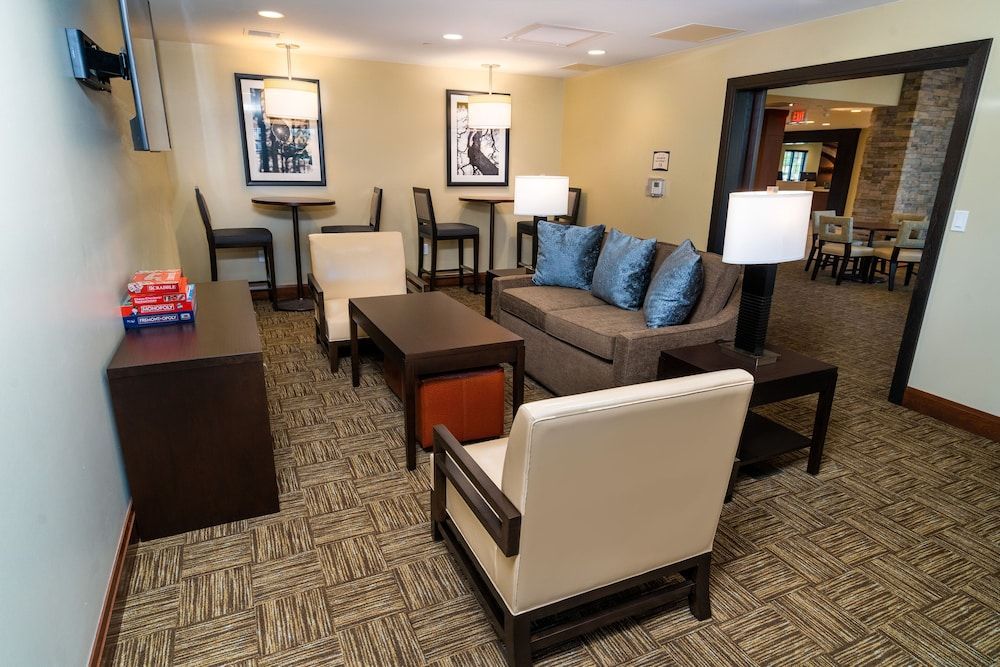 Staybridge Suites TEMECULA - WINE COUNTRY by IHG 1