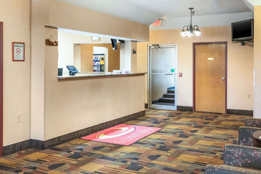 Econo Lodge Kent - Akron West 2