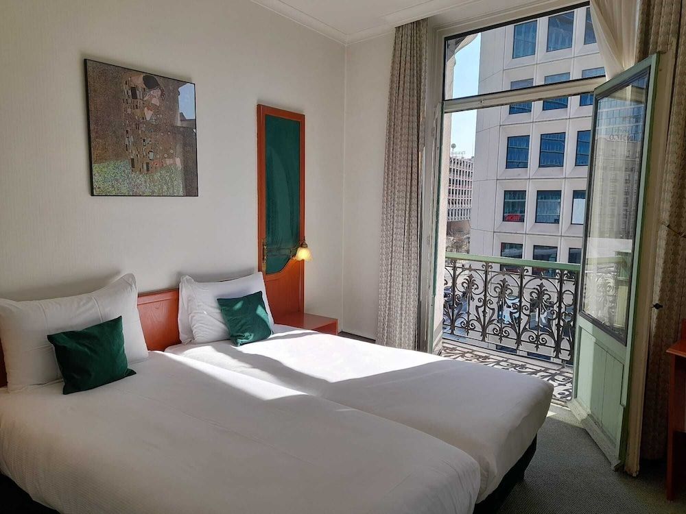 Hotel Le Dome 1