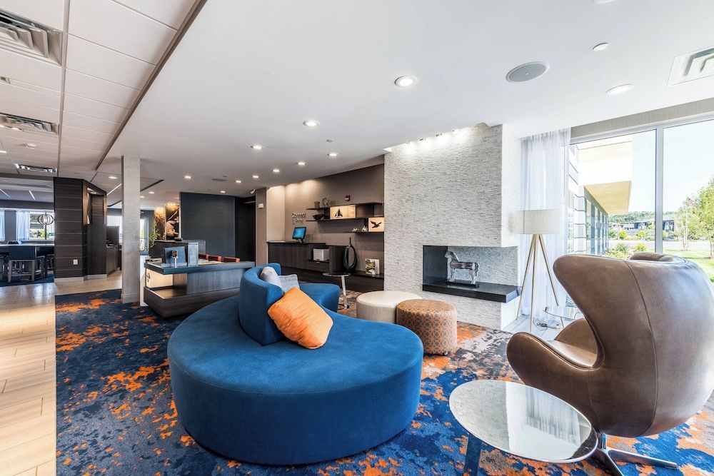 Fairfield Inn & Suites by Marriott St. Joseph Stevensville 2
