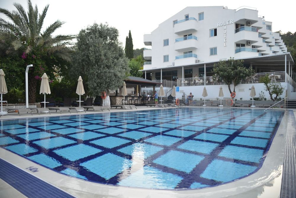 Adler Hotel 1