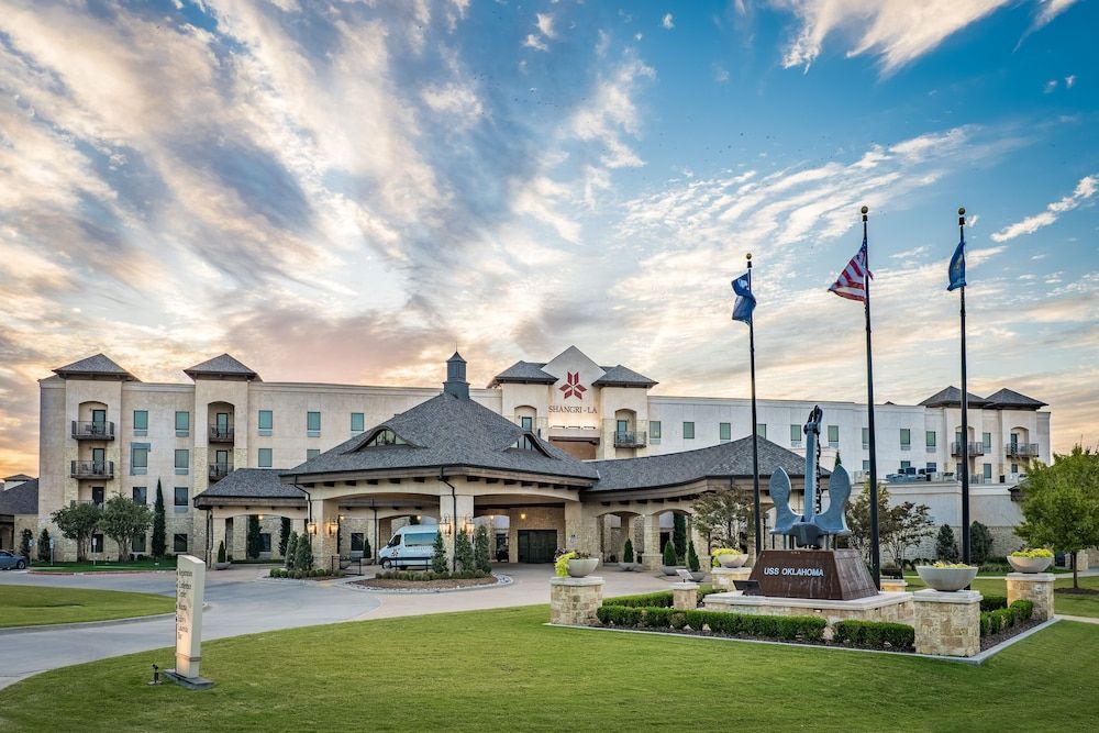 Shangri-La Resort 1