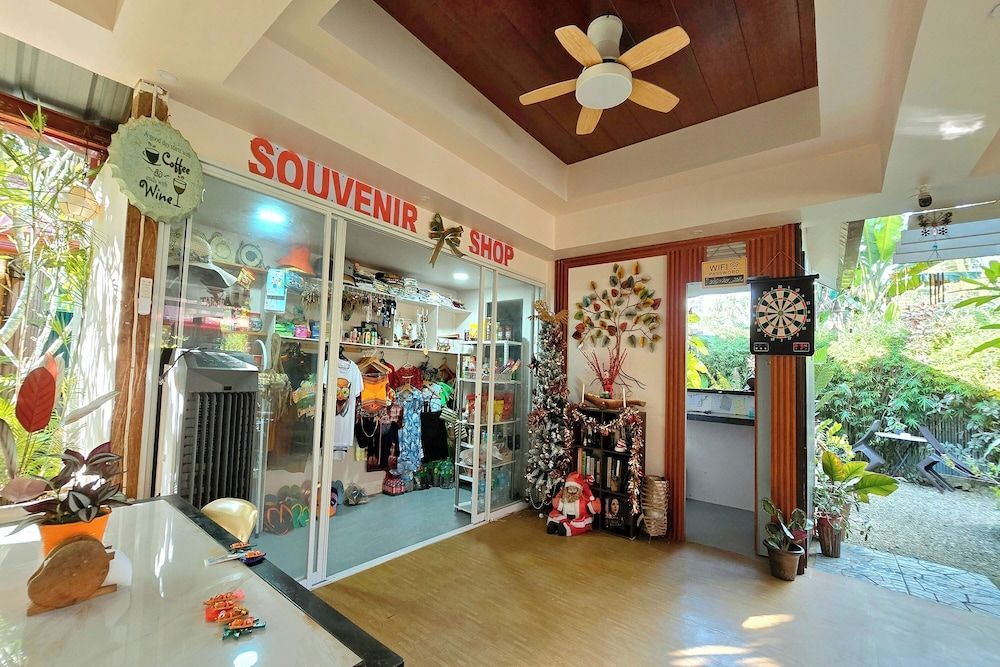 ADRIANA's PLACE TROPICAL GUESTHOUSE 2