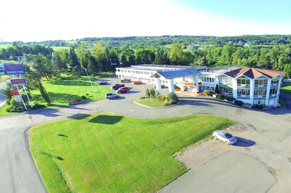 Hotel Moncton 1