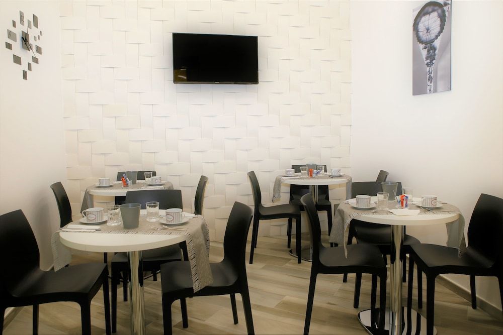 Hermes rooms for tourists 2