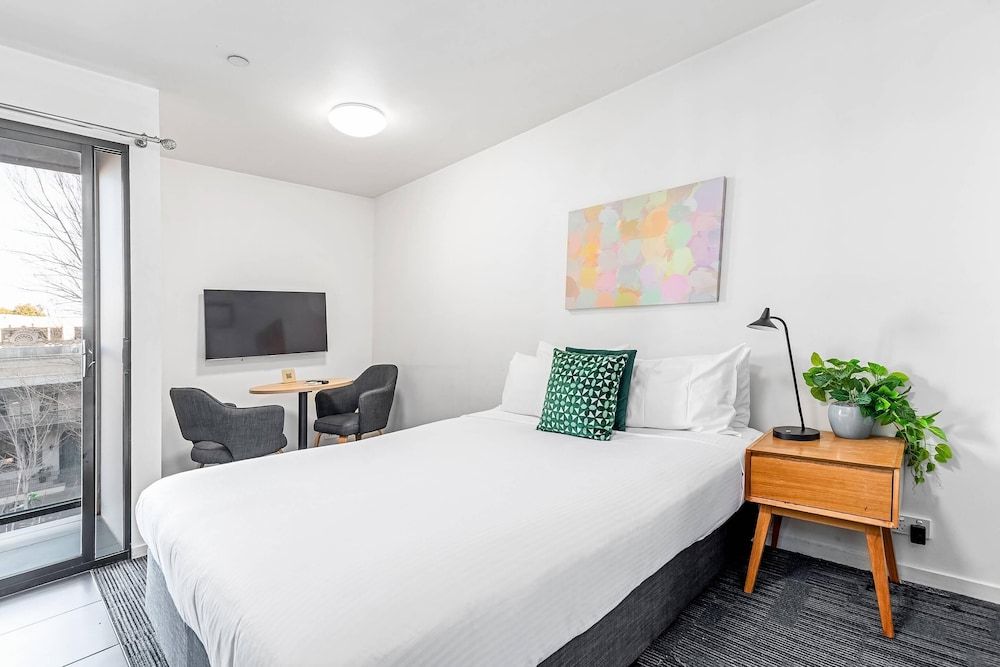 Quality Apartments North Melbourne 1