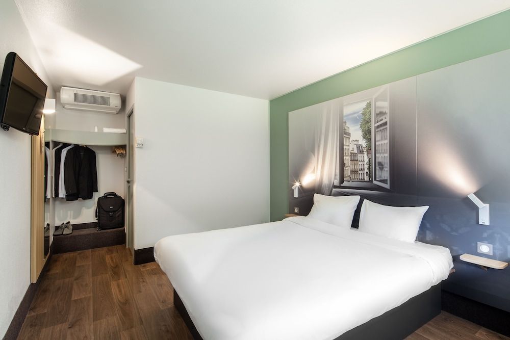 B&B HOTEL Corbeil-Essonnes 1
