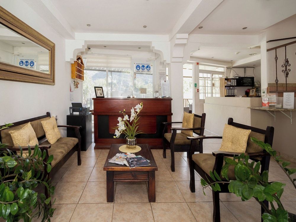 Hotel La Casa de la Abuela 2