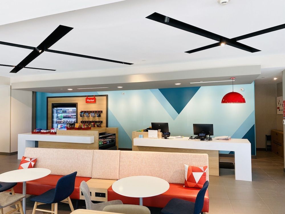 avid hotel BEAUMONT by IHG 2