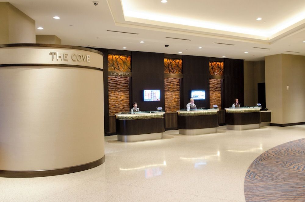Mohegan Pennsylvania Casino Resort - Adults Only 2