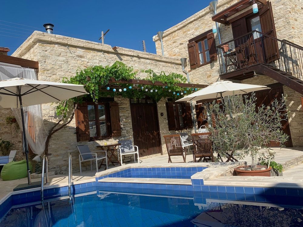Palatakia - Adults Only 1