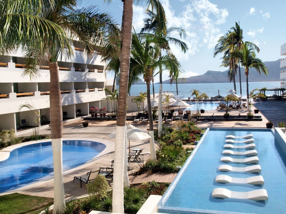 Emporio Mazatlan 1