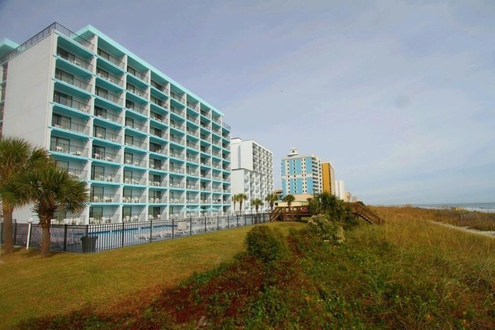 Tropical Seas Hotel 1