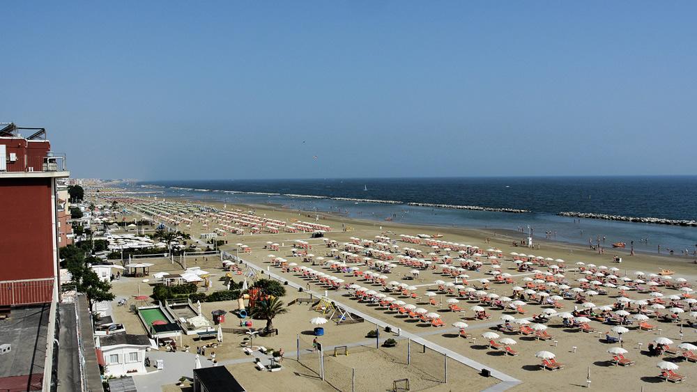 Hotel Gin sul mare 1