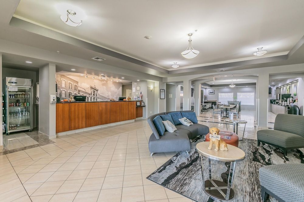 La Quinta by Wyndham Granbury 2