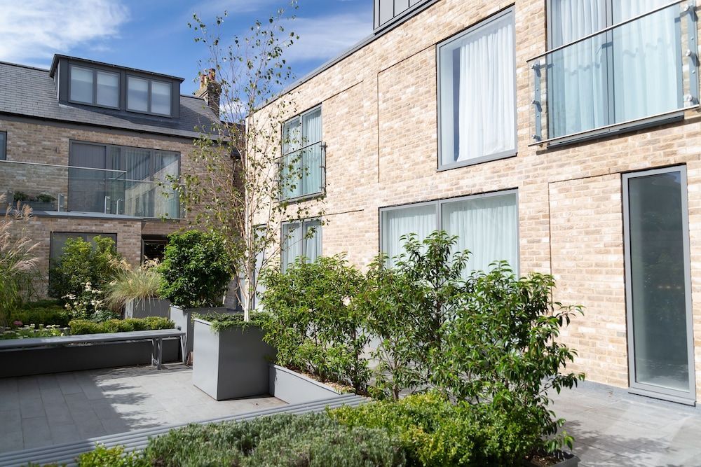 Citystay Living - Midsummer Mews 1