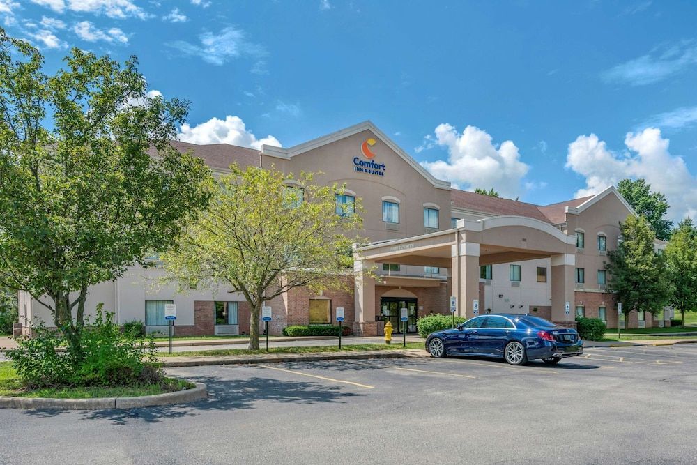 Comfort Inn & Suites St Louis-O'Fallon 1