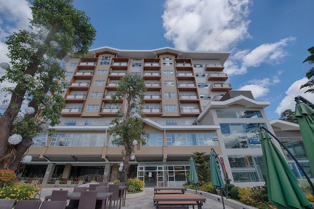 Newtown Plaza Hotel 1