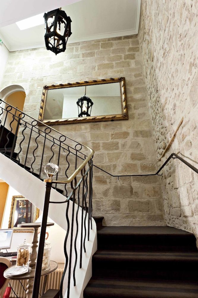 Hôtel La Magnaneraie 2