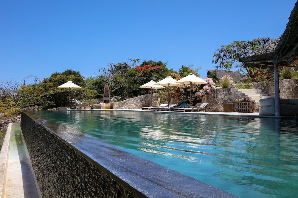 Qambani Luxury Resort 1